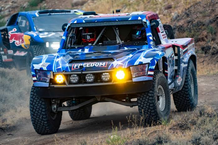 Unlimited Truck Legends race vehicle number L22 at speed, Robert Malone